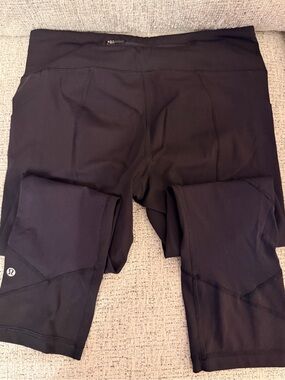 Lululemon Athletica Capri work out legging